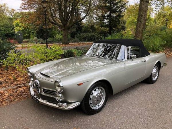 Alfa Romeo 2600 Spider 1964 16484