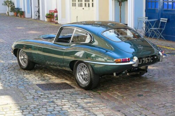 Jaguar E-Type 4.2 1965 68162