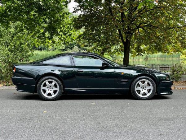 Aston Martin V8 Vantage V550 1998 70199