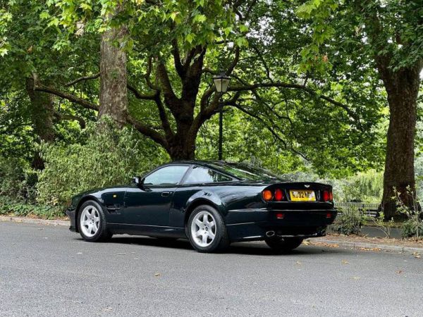 Aston Martin V8 Vantage V550 1998 70207