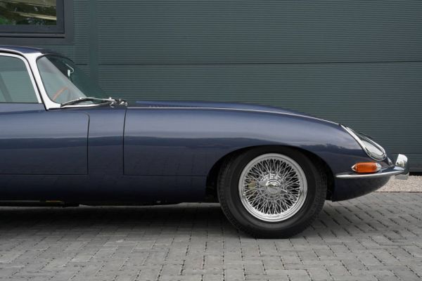 Jaguar E-Type 4.2 1965 26031