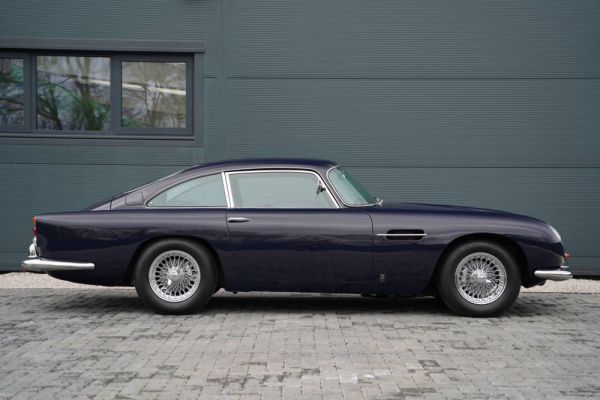 Aston Martin DB 5 1965 26064