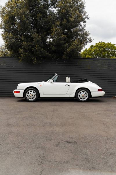 Porsche 911 Carrera 2 1990 25913