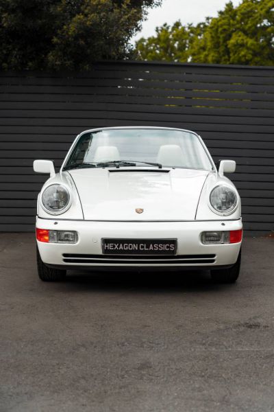 Porsche 911 Carrera 2 1990 25921