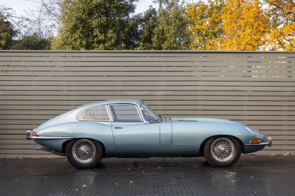 Jaguar E-Type 4.2 1965 25951