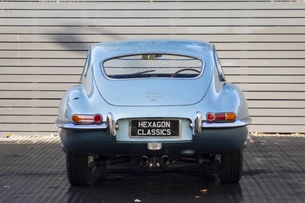 Jaguar E-Type 4.2 1965 25953