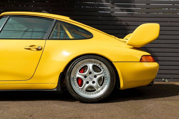 Porsche 911 Carrera RS Clubsport 1995 63643