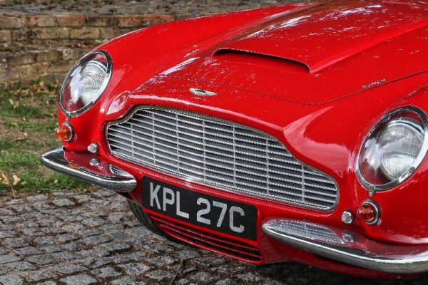 Aston Martin DB 6 Vantage 1965 64483