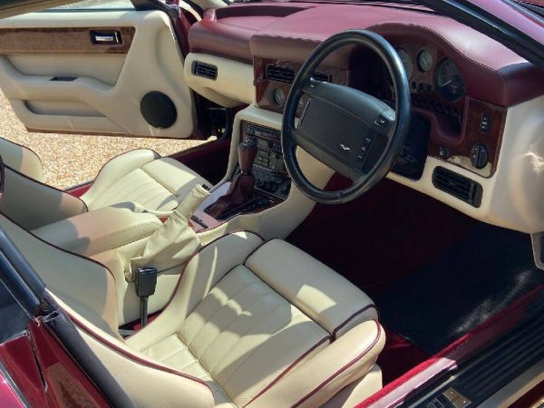 Aston Martin Virage Volante 1996 101290