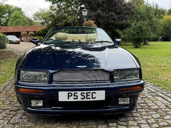 Aston Martin V8 Volante 1997 101310