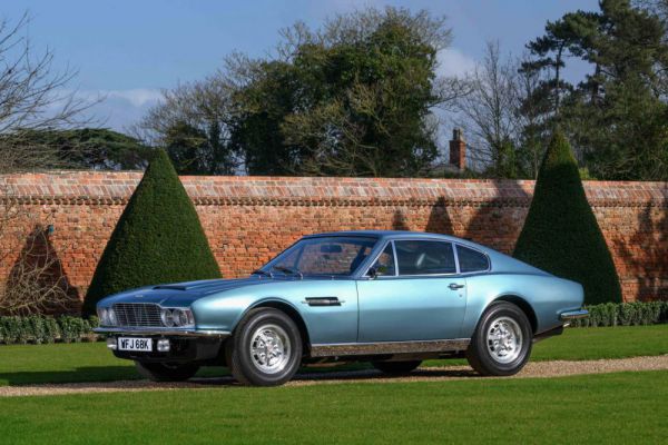 Aston Martin DBS V8 1971 42211