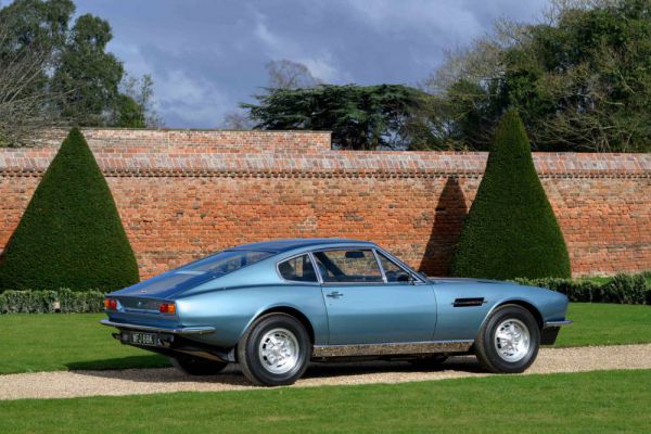 Aston Martin DBS V8 1971 42215