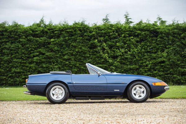 Ferrari 365 GTS/4 Daytona 1971 50546