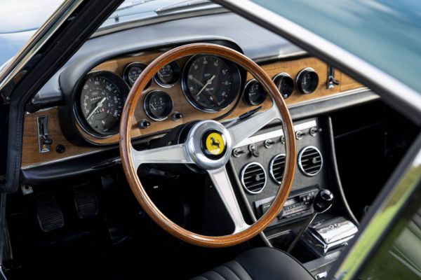 Ferrari 330 GTC 1966 50574