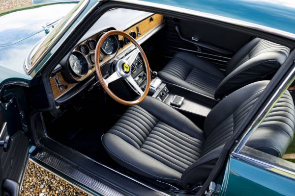 Ferrari 330 GTC 1966 50575