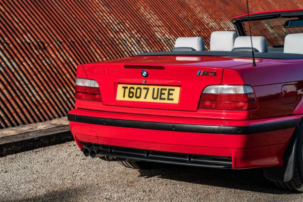 BMW M3 1999 56131