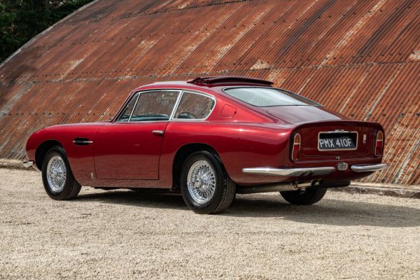 Aston Martin DB 6 Vantage 1967