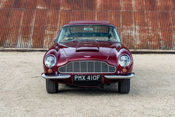 Aston Martin DB 6 Vantage 1967 63105