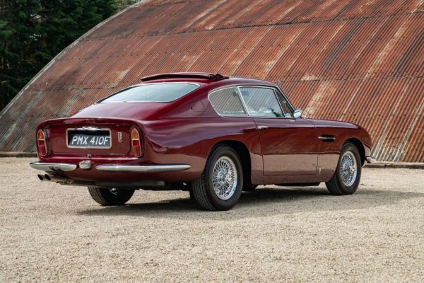 Aston Martin DB 6 Vantage 1967 63108