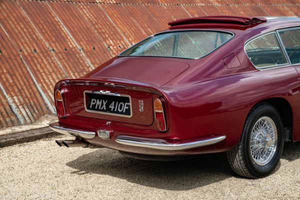 Aston Martin DB 6 Vantage 1967 63114