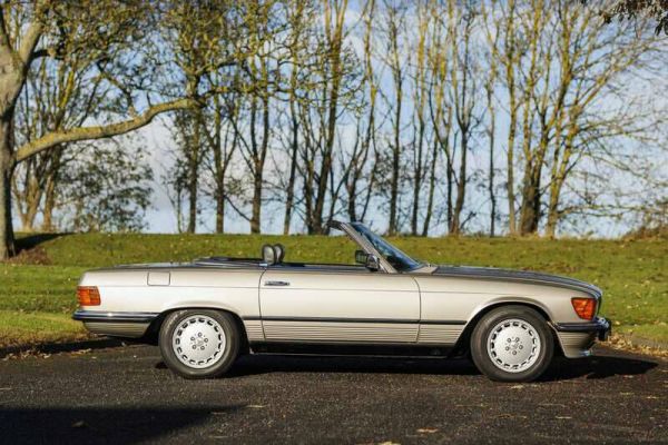 Mercedes-Benz 500 SL 1986 58307