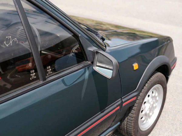 Peugeot 205 CTi 1993 62554