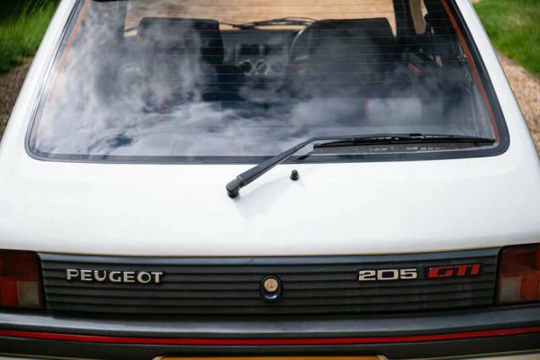 Peugeot 205 GTi 1.9 1987 62577