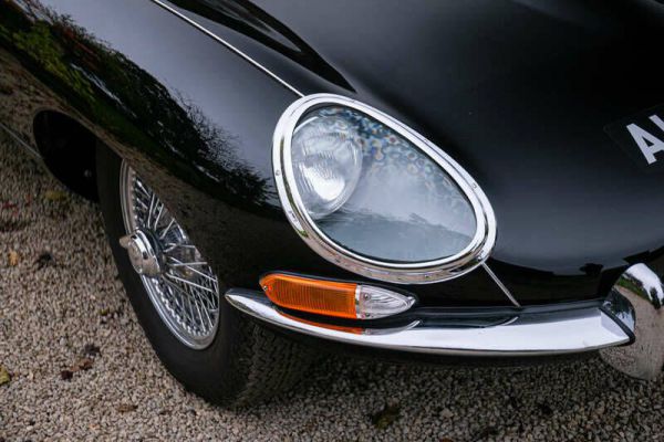 Jaguar E-Type 1967 66959