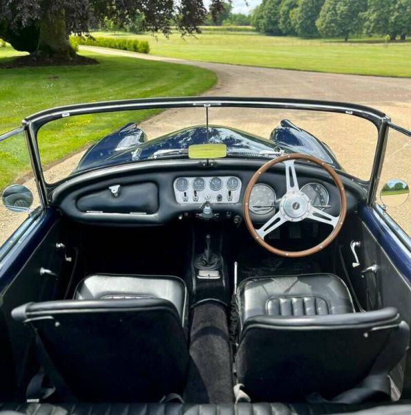 Daimler SP 250 1963 74215