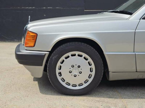 Mercedes-Benz 190 E 2.6 1990 78944