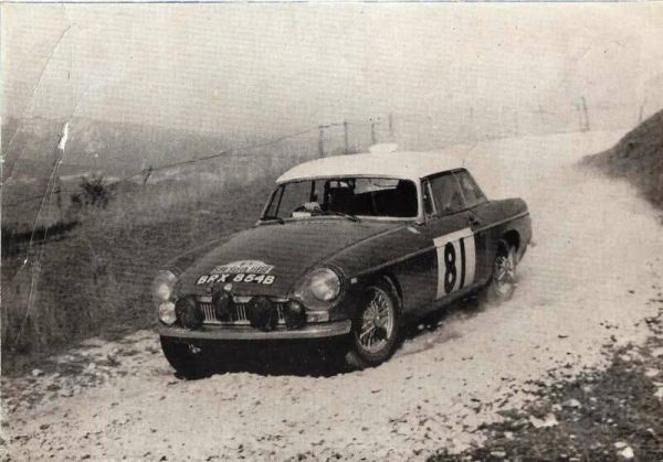 MG MGB GT 1964 79874