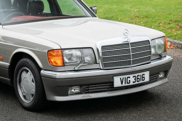 Mercedes-Benz 300 SE 1990 83154