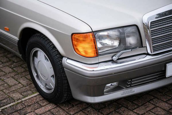 Mercedes-Benz 300 SE 1990 83162