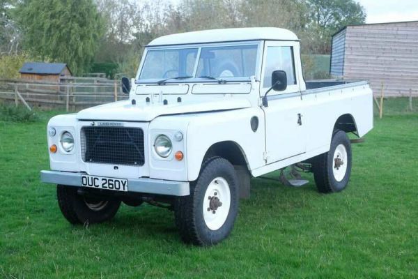 Land Rover 109 1983 83223