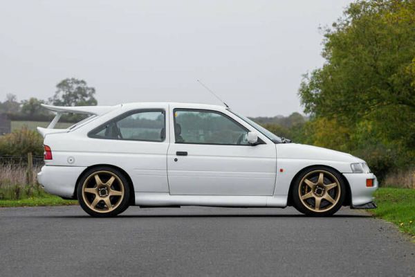 Ford Escort RS Cosworth 1992 84048