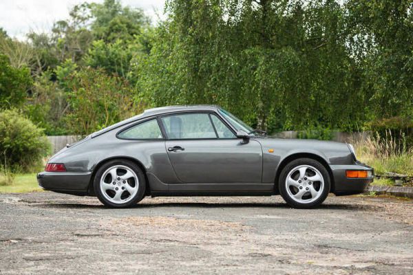 Porsche 911 Carrera 2 1990 85829