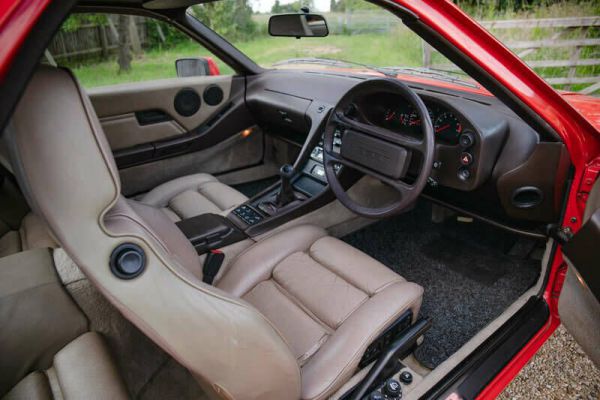 Porsche 928 S 1984