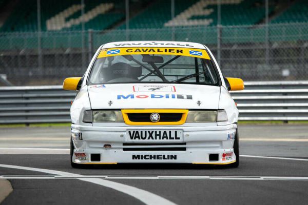 Vauxhall Cavalier 2000 GSi 1995 87534