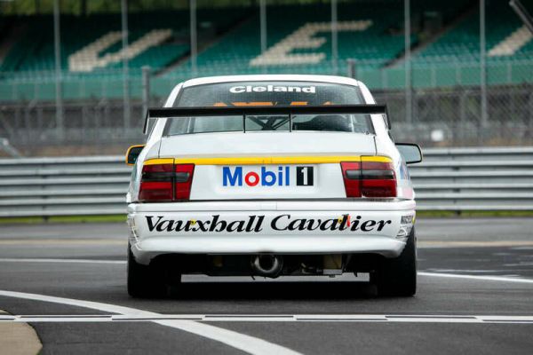 Vauxhall Cavalier 2000 GSi 1995 87535