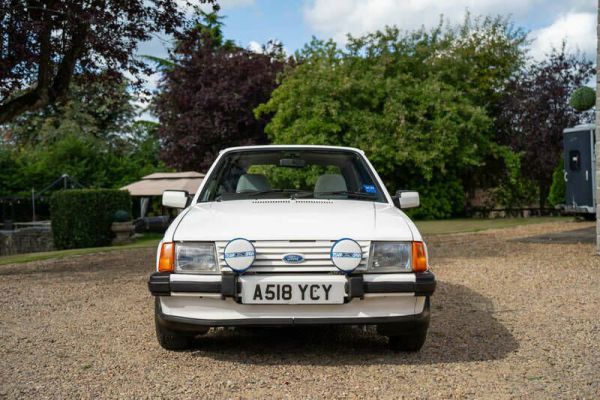 Ford Escort XR3i 1983 93906