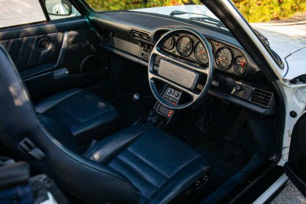 Porsche 911 Carrera 3.2 1987