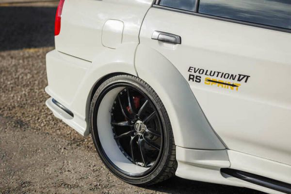 Mitsubishi Lancer Evolution VI 2000 98151