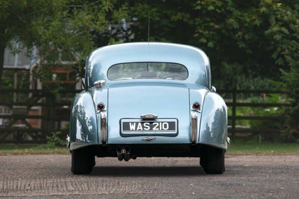 Jaguar XK 120 SE FHC 1953 101551