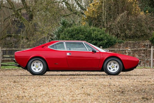 Ferrari Dino 308 GT4 1979 106429