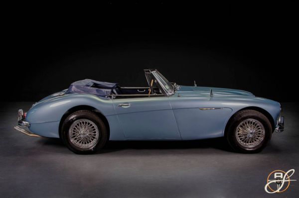 Austin-Healey 3000 Mk III (BJ8) 1964 2055