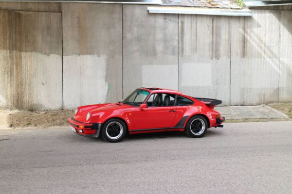 Porsche 911 Turbo 3.3 1985