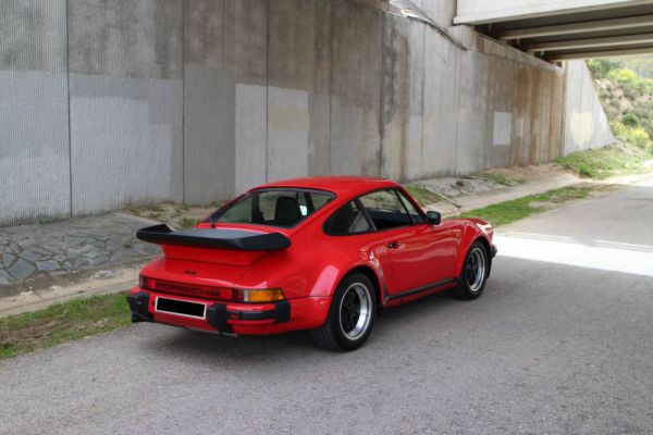 Porsche 911 Turbo 3.3 1985 86126