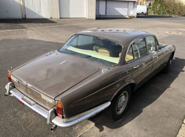 Jaguar XJ 6 4.2 1973 59