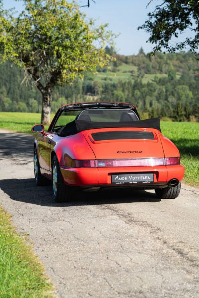 Porsche 911 Carrera 2 1991 1243