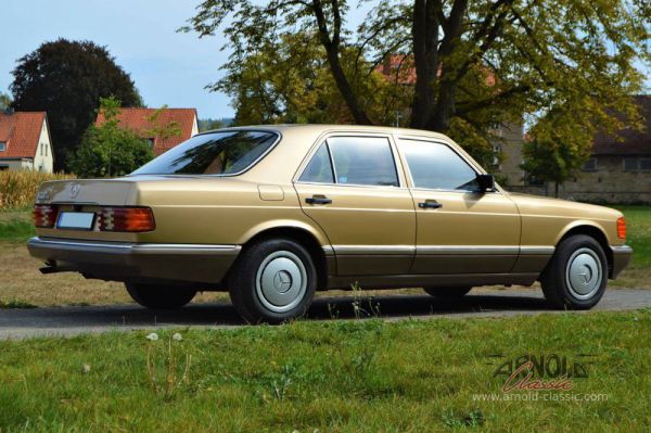 Mercedes-Benz 300 SE 1986 1380